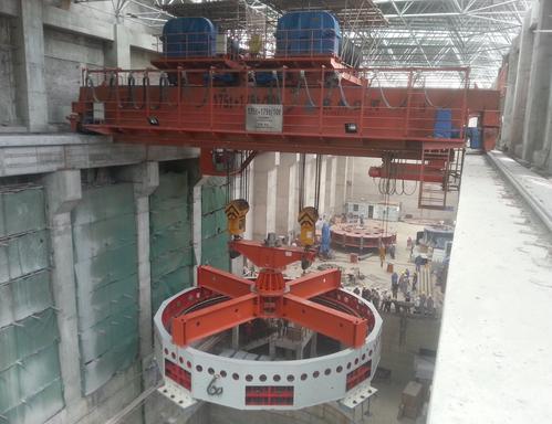 台州坝站水轮机组起重机